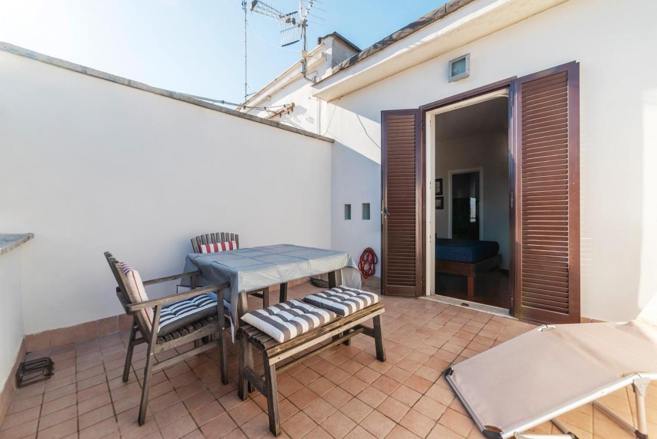 Bright Apt With Views Of San Pietro 로마 외부 사진